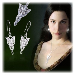 Arwens Evening Star pendant and earrings in 925 sterling silver with multifaceted Swarowski crystals