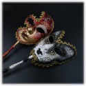 Set Venedische Masken mit Griff für ihren stilvollen Karnevalsauftritt